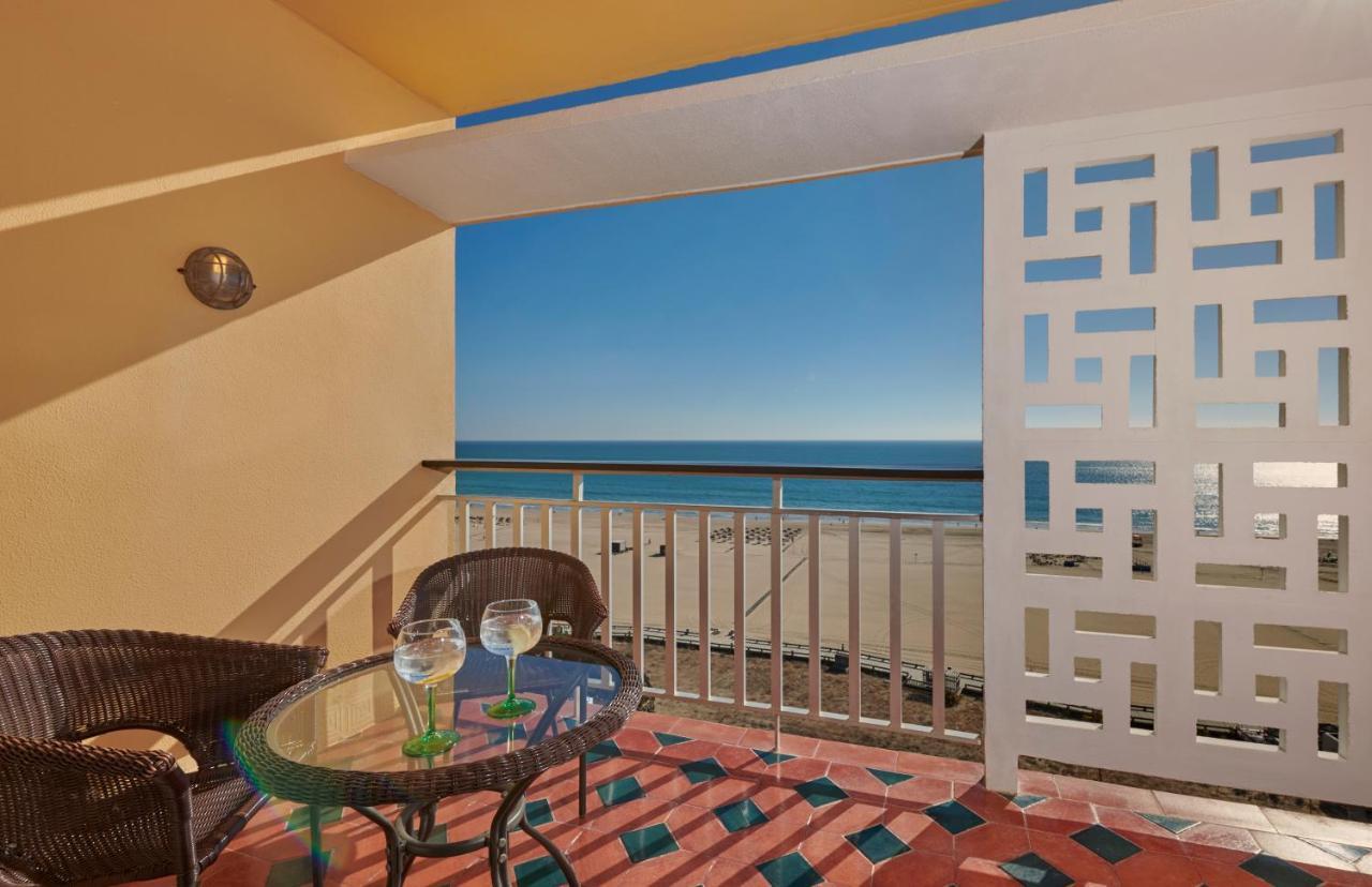 Algarve Casino Hotel Портіман Екстер'єр фото A balcony at the hotel